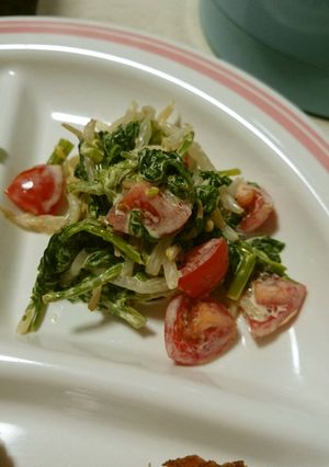 簡単副菜☆ほうれん草とトマトのマヨ和え-レシピのメイン写真
