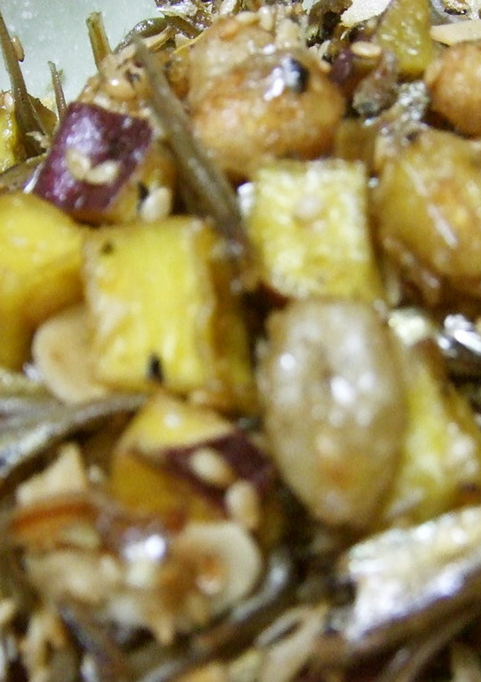 ●食べる小魚で大豆とさつまいもの揚げ煮♪-レシピのメイン写真