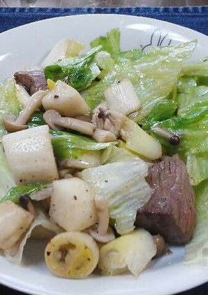 野菜いっぱい　牛コロコロ　炒め-レシピのメイン写真