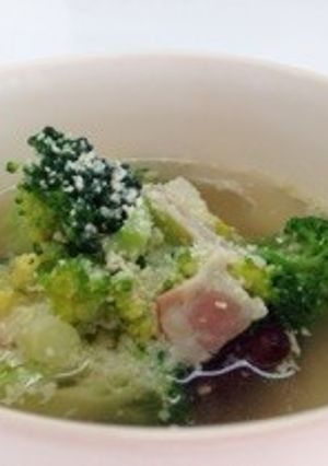 ブロッコリーと豆のイタリアンスープ-レシピのメイン写真