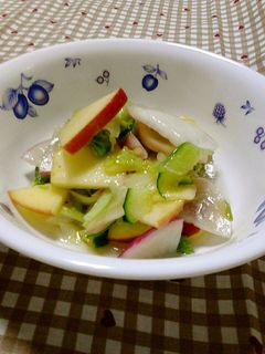 リンゴ☆かぶ☆セロリのマリネ♪♪-レシピのメイン写真