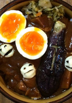 レトルトカレー+茄子ととろ〜り半熟卵◎-レシピのメイン写真