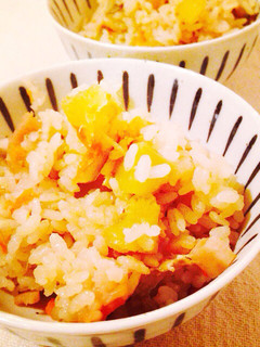 サツマイモ入りかやくご飯*秋の味わい!-レシピのメイン写真