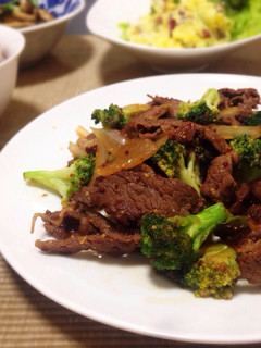 牛肉とブロッコリーの甘辛マスタード炒め-レシピのメイン写真