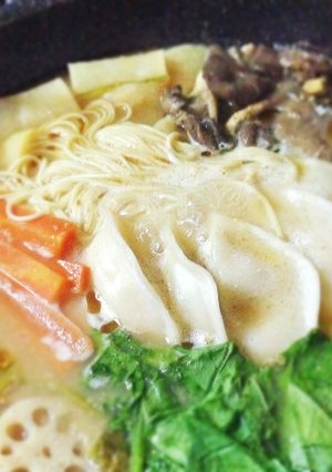 コク旨☆とんこつ味噌ラーメン風鍋-レシピのメイン写真