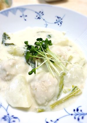 簡単　鶏団子とカブのクリーム煮-レシピのメイン写真