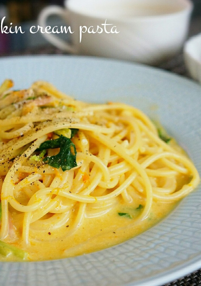 かぼちゃの“わた” de クリームパスタ-レシピのメイン写真