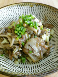 ササッと簡単♪豚バラと舞茸の塩レモン炒め-レシピのメイン写真