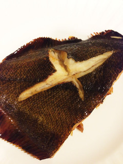 ヨシダグルメソースだけでカレイの煮付け☻-レシピのメイン写真