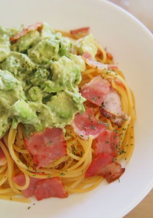 簡単♪ アボカドとベーコンのパスタ✿-レシピのメイン写真