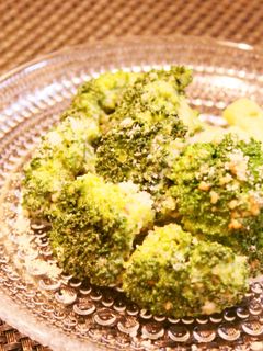 ☆ブロッコリーの胡麻マヨチーサラダ☆-レシピのメイン写真