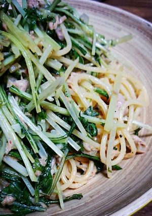 簡単★水菜とツナのペペロンチーノ風-レシピのメイン写真