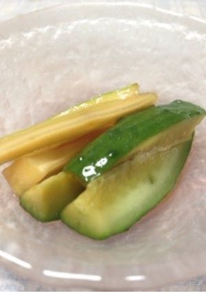 簡単!セロリときゅうりのめんつゆ漬け-レシピのメイン写真