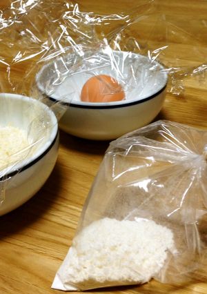 極力手を汚さない　フライ衣のつけ方-レシピのメイン写真