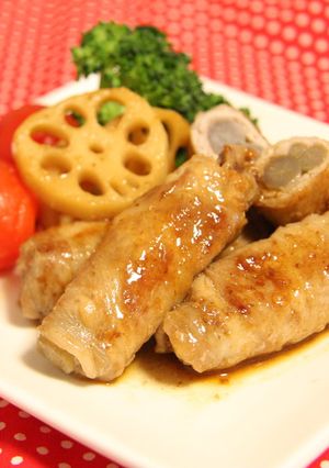 テリテリ♪豚肉ごぼう巻き☆蓮根添え-レシピのメイン写真