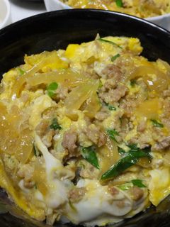 お手軽!余った挽き肉で♪玉子丼*他人丼-レシピのメイン写真