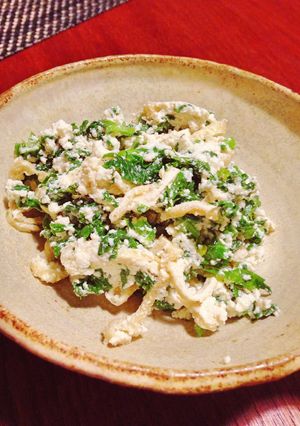 いろんな野菜でも！セロリの葉っぱの白和え-レシピのメイン写真