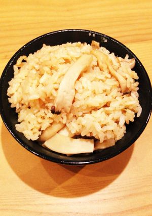 松茸の味お吸いもので炊き込みごはん-レシピのメイン写真