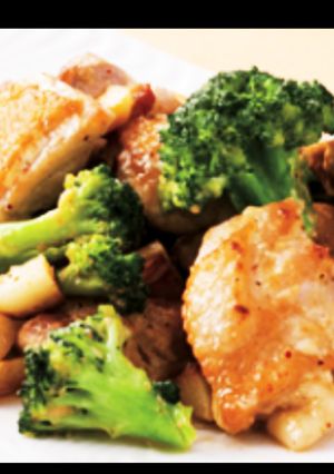 ブロッコリーと鶏肉のにんにくマヨサラダ-レシピのメイン写真