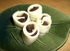 簡単つまみ（お弁当に）レーズン・チーズ巻-レシピのメイン写真