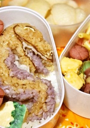 デコふりとチーズで妖怪ウォッチの笑ウツボ-レシピのメイン写真