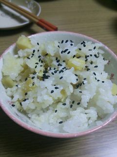 一手間と炊飯器でサツマイモご飯-レシピのメイン写真