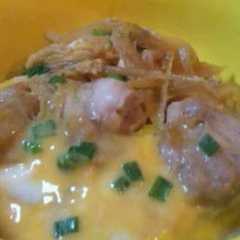 รูปของ 余ったごぼうで 卵とろ～り♪柳川風親子丼