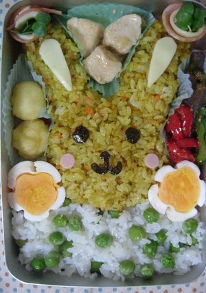 ウサピラフ弁当♪ウィズグリーンピースご飯-レシピのメイン写真