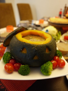 ハロウィンにカボチャの肉詰め!!-レシピのメイン写真