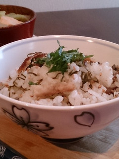 秋刀魚と乾燥めかぶの混ぜご飯♪-レシピのメイン写真