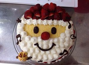 サンタのクリスマスケーキ デコレーション-レシピのメイン写真