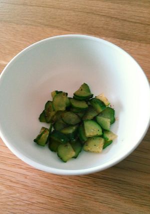 離乳食きゅうりのおかか炒め-レシピのメイン写真