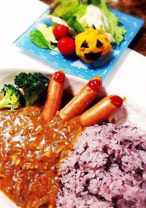 ハロウィン カレーとカボチャサラダ-レシピのメイン写真