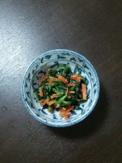 簡単♪ほうれん草とにんじんのごまあえ-レシピのメイン写真