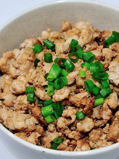 鶏そぼろ丼-レシピのメイン写真
