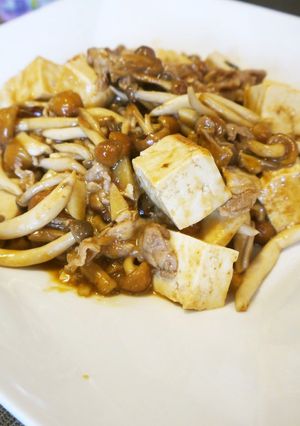きのこと豚肉と豆腐の辛味噌炒め-レシピのメイン写真