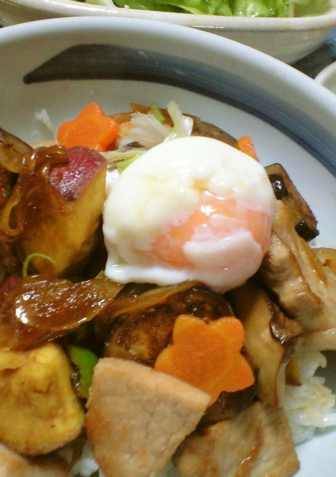 甘辛がっつり！豚とお芋ごろごろ丼-レシピのメイン写真