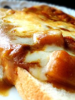 簡単♫カレーチーズトースト-レシピのメイン写真