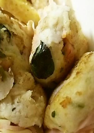 バジル入り♡里芋と粉チーズのお焼き-レシピのメイン写真