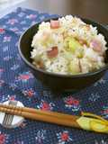 チーズが◎薩摩芋とベーコンの炊き込みご飯