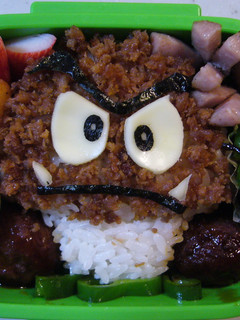 スーパーマリオ"クリボー"弁当-レシピのメイン写真