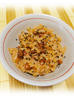 炊飯器で炊ける!黒ごまきかせてお赤飯-レシピのメイン写真