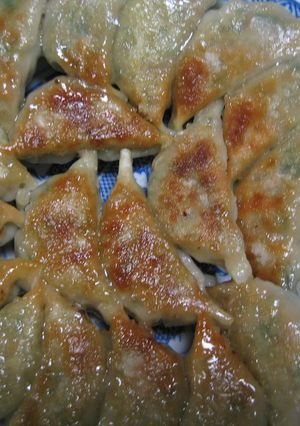 じゅわっと美味しい♪キムチ餃子-レシピのメイン写真