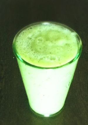 レタス 林檎 バナナ 生姜のスムージー-レシピのメイン写真