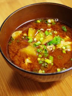 生姜風味☆さつまいもと豚肉のお味噌汁♪-レシピのメイン写真