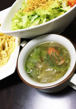 美味しぃ☆オニオンレタススープ！朝食にも-レシピのメイン写真
