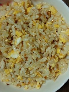 余った鳥そぼろで◇鳥そぼろチャーハン◆-レシピのメイン写真