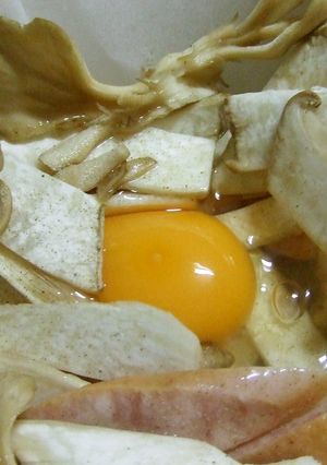 卵とウインナー、きのこ包み酒蒸し-レシピのメイン写真