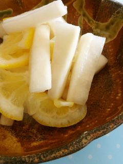 つーレモン大根をお待ち下さいませ(^o^) つー様専用レモン大根をお待ち下さいませ(^o^) その他 加工食品