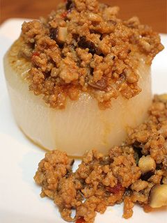 肉厚大根ステーキ 肉味噌とろみ餡かけ-レシピのメイン写真